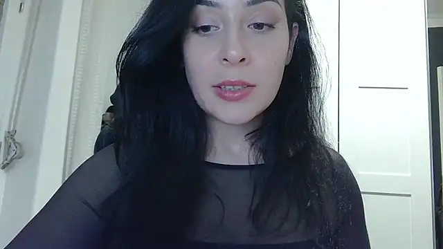 Lilith  D online show from February 28, 2025, 8:39 pm