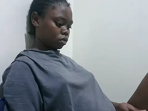 maggyjan online show from November 20, 2025, 11:15 pm