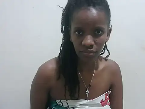 prettybeee online show from November 29, 2025, 5:32 am