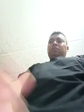 Diego leon27 online show from February 13, 2025, 11:28 am