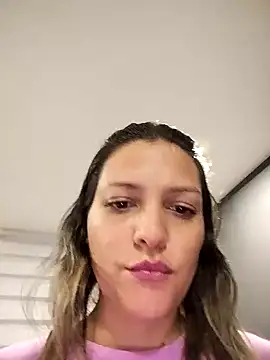 Snapshot of Mia_Hampton chatting on January 24, 2025, 8:11 pm Mia Hampton online show from January 24, 2025, 8:11 pm