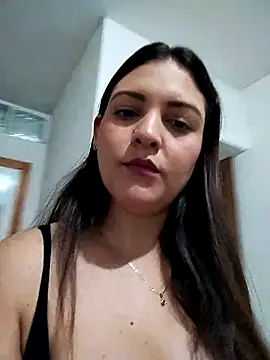 Snapshot of Mia_Hampton chatting on February 19, 2026, 7:10 pm Mia Hampton online show from February 19, 2026, 7:10 pm