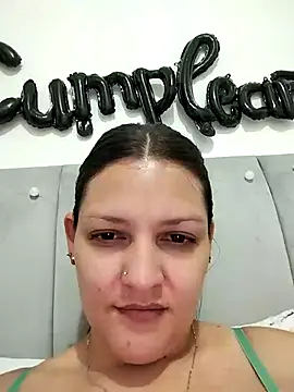 Snapshot of Mia_Hampton chatting on February 28, 2026, 5:58 pm Mia Hampton online show from February 28, 2026, 5:58 pm