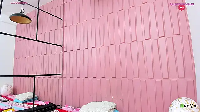 Briana Wells  online show from December 21, 2024, 9:15 pm