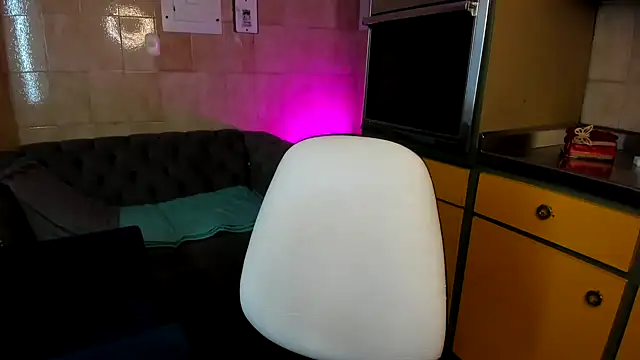 Snapshot of Leticia_goddes chatting on January 11, 2025, 5:31 am Leticia goddes online show from January 11, 2025, 5:31 am