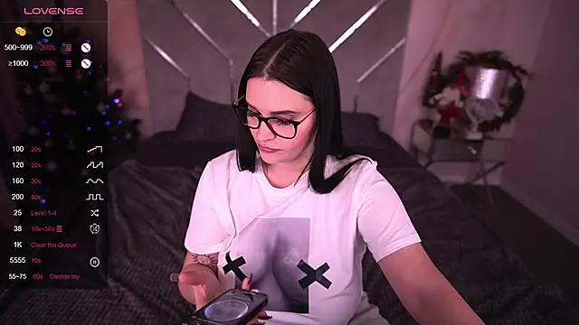 Snapshot of JeysyPotter chatting on January 9, 2025, 2:07 pm JeysyPotter online show from January 9, 2025, 2:07 pm