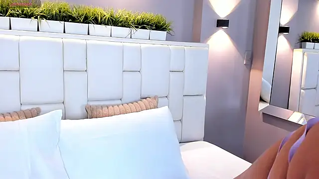 Snapshot of ValeriaGarcia chatting on February 27, 2025, 1:28 pm ValeriaGarcia online show from February 27, 2025, 1:28 pm