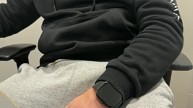 rickyi2023 online show from March 19, 2026, 2:21 pm