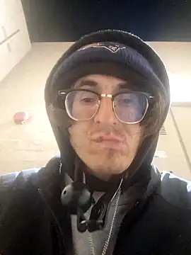 shaved online show from November 25, 2025, 6:13 am