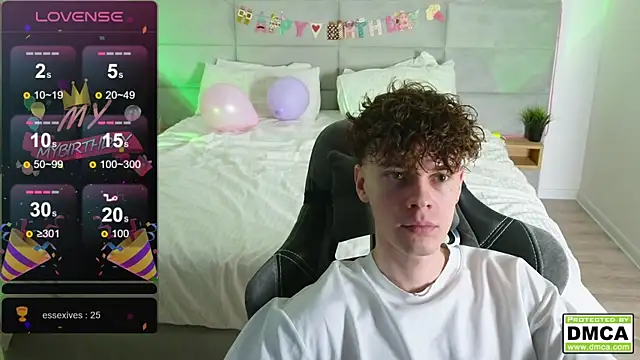 cute thomas online show from February 15, 2025, 6:55 pm