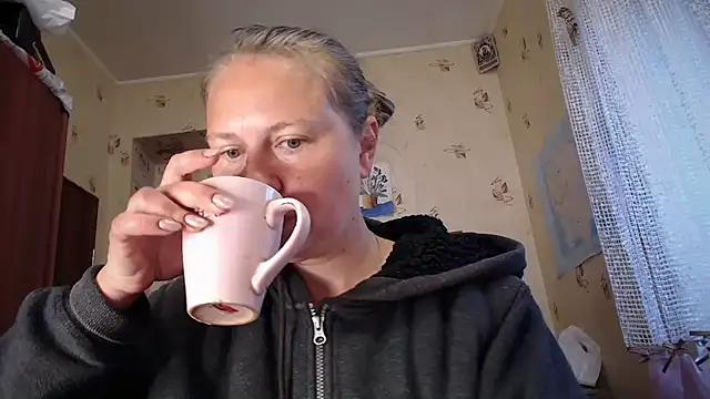 Snapshot of dream_alexa chatting on May 31, 2026, 2:31 am dream alexa online show from May 31, 2026, 2:31 am