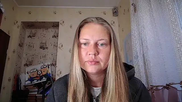 Snapshot of dream_alexa chatting on June 3, 2026, 2:03 am dream alexa online show from June 3, 2026, 2:03 am