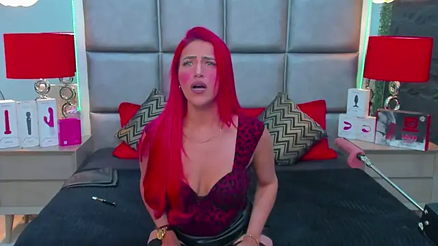 Snapshot of AllissaBrowm chatting on March 3, 2026, 4:35 pm AllissaBrowm online show from March 3, 2026, 4:35 pm