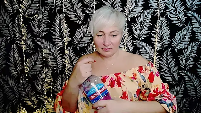 Olivia playful online show from December 22, 2025, 12:24 pm