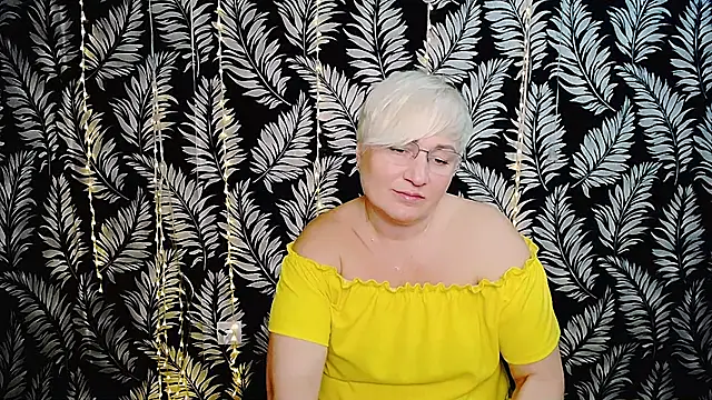 Olivia playful online show from March 5, 2026, 12:56 pm