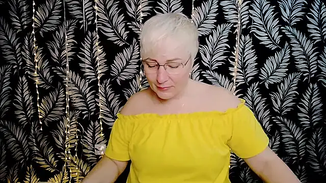 Olivia playful online show from April 2, 2026, 10:24 am