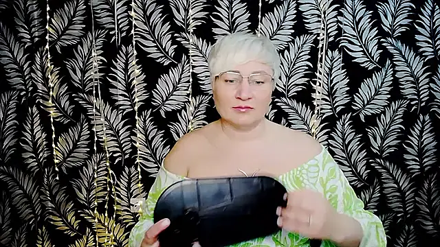 Olivia playful online show from May 31, 2026, 10:22 am