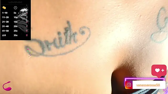 Julieth Rossi online show from September 11, 2025, 11:49 pm