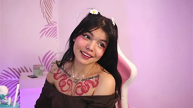 dianebleu online show from September 10, 2025, 4:12 am