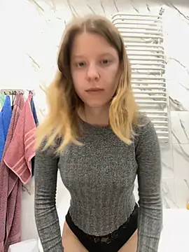 Snapshot of kimczii chatting on April 23, 2026, 5:59 pm kimczii online show from April 23, 2026, 5:59 pm
