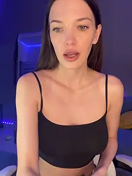 julia fly online show from January 24, 2025, 12:41 pm