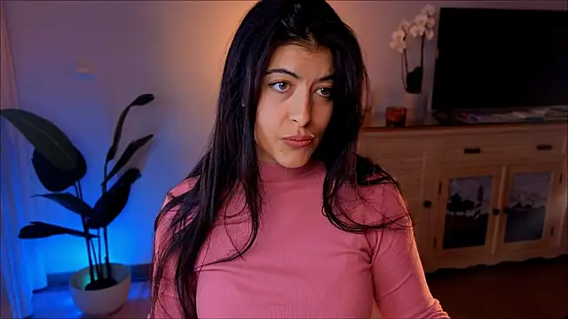 anabelcurvy online show from December 1, 2024, 8:31 pm