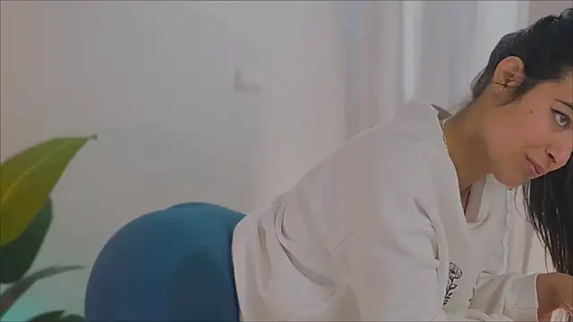 anabelcurvy online show from February 10, 2025, 2:16 pm