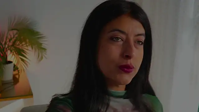 anabelcurvy online show from December 20, 2025, 2:46 pm