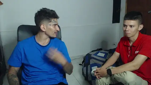 Snapshot of thebestwarrior_ chatting on September 22, 2025, 4:47 am thebestwarrior online show from September 22, 2025, 4:47 am