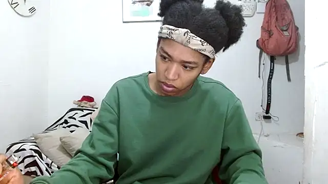 angelamarie1 online show from February 14, 2026, 12:35 pm