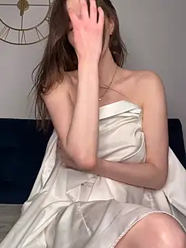 Sabrina Mur online show from March 1, 2025, 5:49 pm