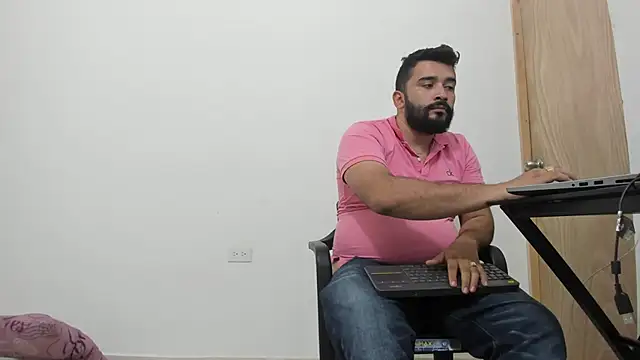 isearchcompany online show from November 11, 2025, 9:59 pm