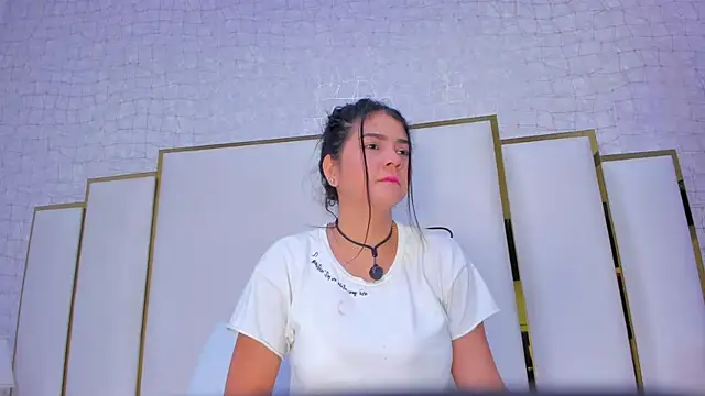 Snapshot of paola_rodriguez chatting on September 21, 2025, 11:45 am paola rodriguez online show from September 21, 2025, 11:45 am