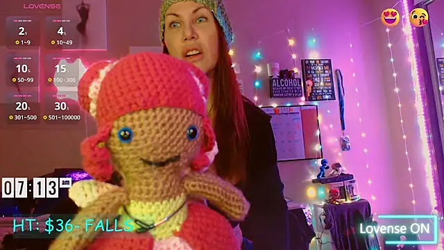 EmmaIsHere online show from January 13, 2025, 2:11 pm