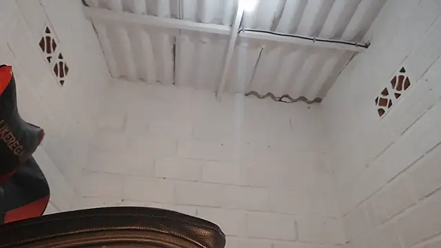 sexyjustin202 online show from January 19, 2025, 1:10 am