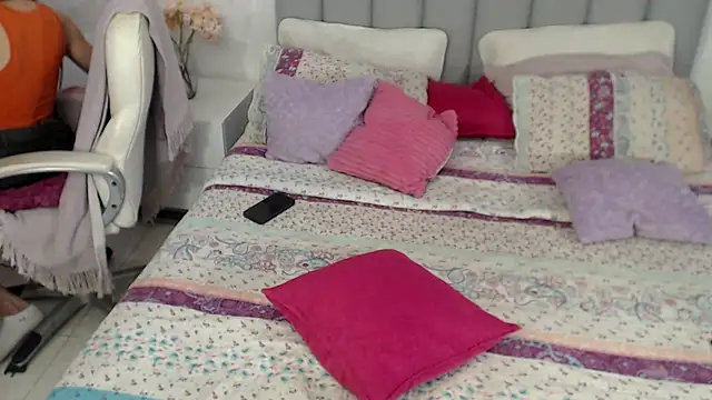 X6uldv8xdollxxx online show from November 13, 2025, 2:21 am