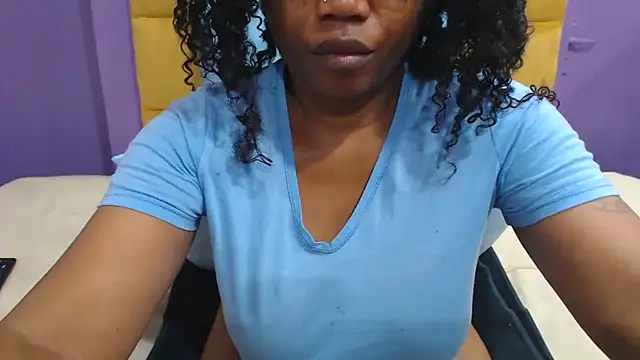 PeachAss4UU online show from March 17, 2026, 5:11 am