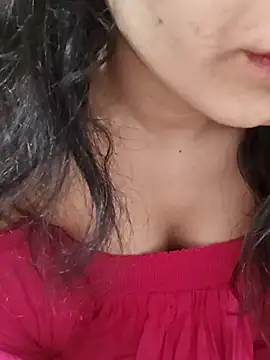 CuteSarikaLIVE online show from March 4, 2025, 4:17 am