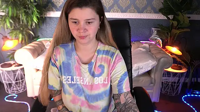 AmellyMilly online show from February 25, 2026, 7:56 pm