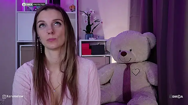 Karamelsw  online show from March 8, 2026, 2:26 am