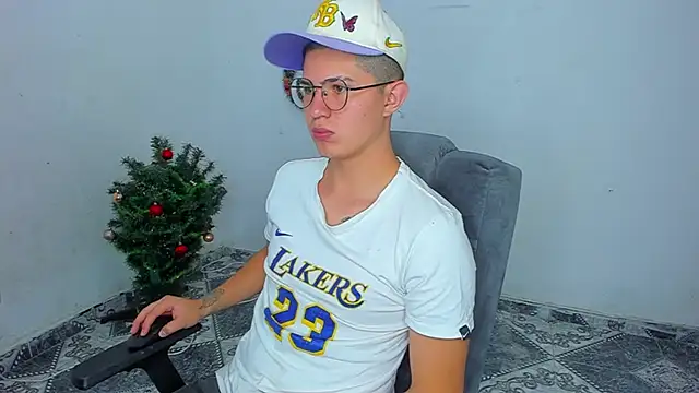 patrik 027 online show from January 5, 2025, 7:28 pm