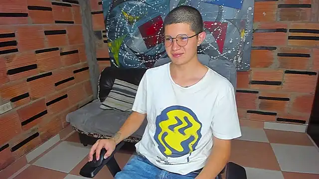 patrik 027 online show from February 17, 2025, 2:15 pm