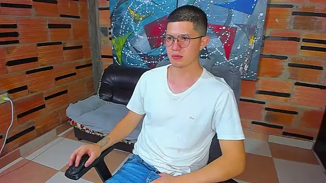 patrik 027 online show from February 28, 2025, 3:26 pm