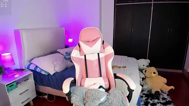 Ainhoads online show from March 31, 2026, 8:26 am