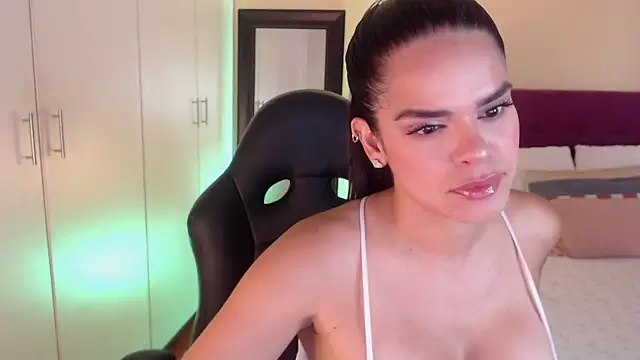 Snapshot of Mafer_Meow chatting on March 2, 2025, 7:02 pm Mafer Meow online show from March 2, 2025, 7:02 pm