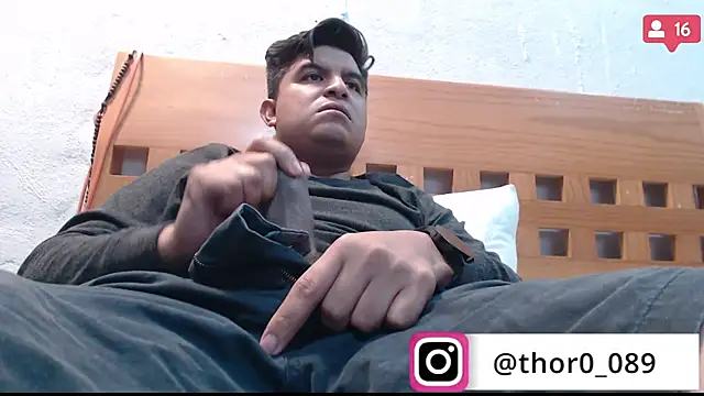 thor000089 online show from January 24, 2025, 7:08 am