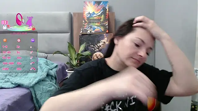 Stacy Davice online show from February 22, 2025, 9:34 am