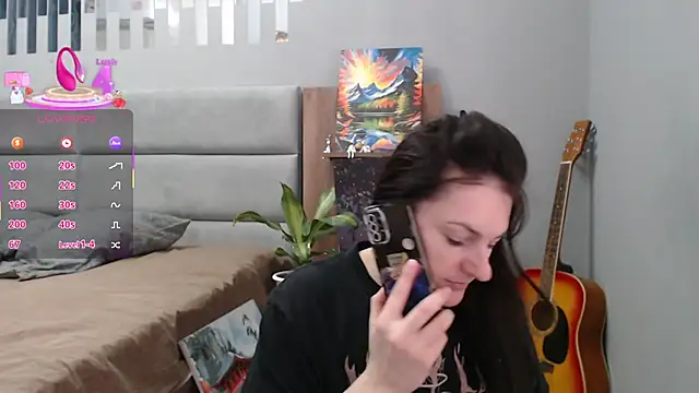 Stacy Davice online show from March 3, 2025, 1:53 pm