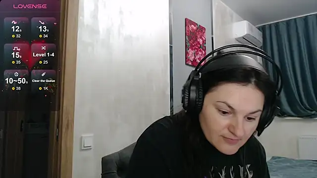 Stacy Davice online show from October 17, 2025, 3:53 am