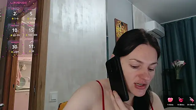 Stacy Davice online show from April 19, 2026, 11:42 am